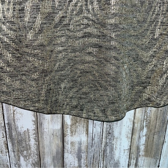 White House Black Market Metallic Sheer Zebra Print V-Neck Tee - Picture 3 of 5